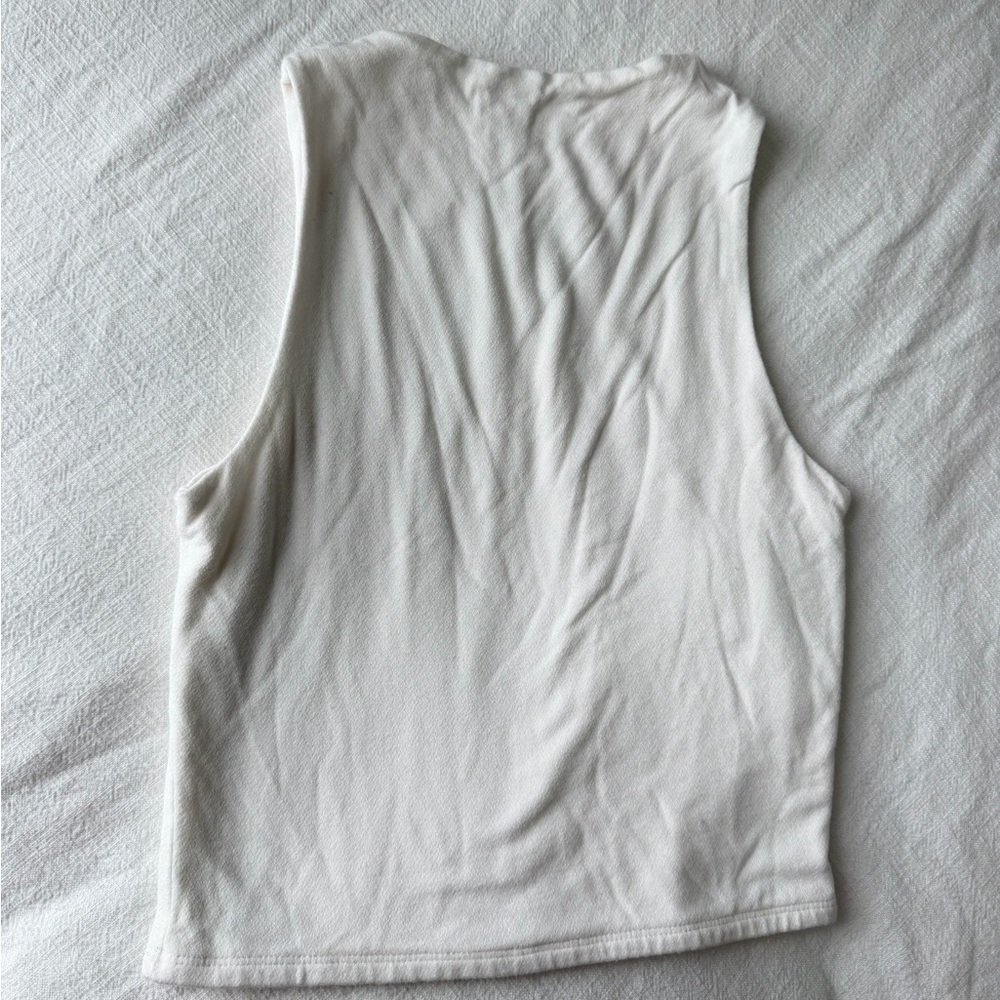 Women's White Sleeveless Top